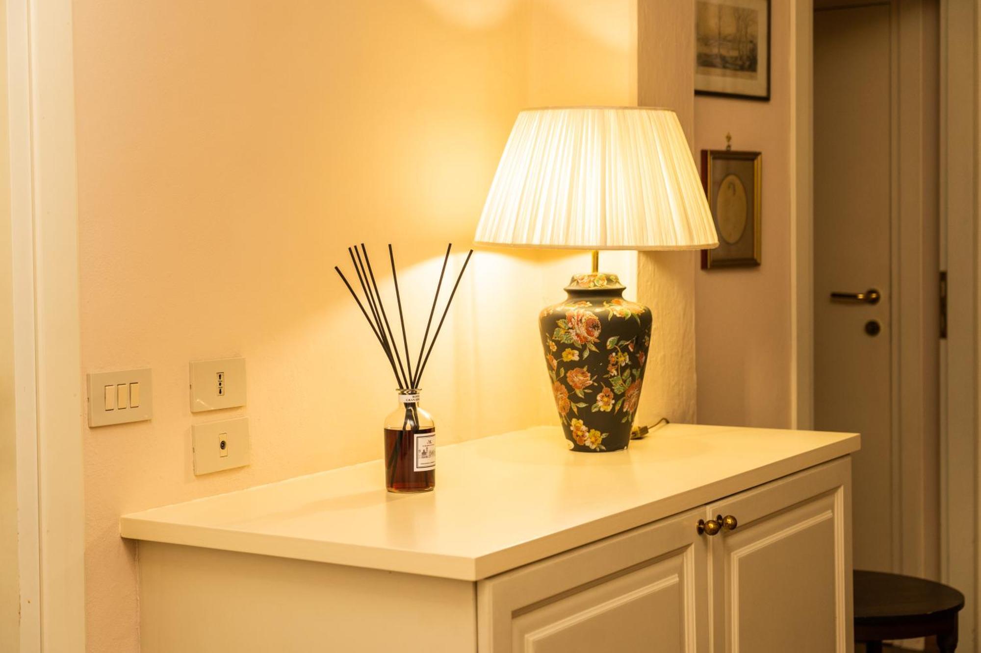 Il Gallo - Charming Apartment In Lucca Heart Exterior foto
