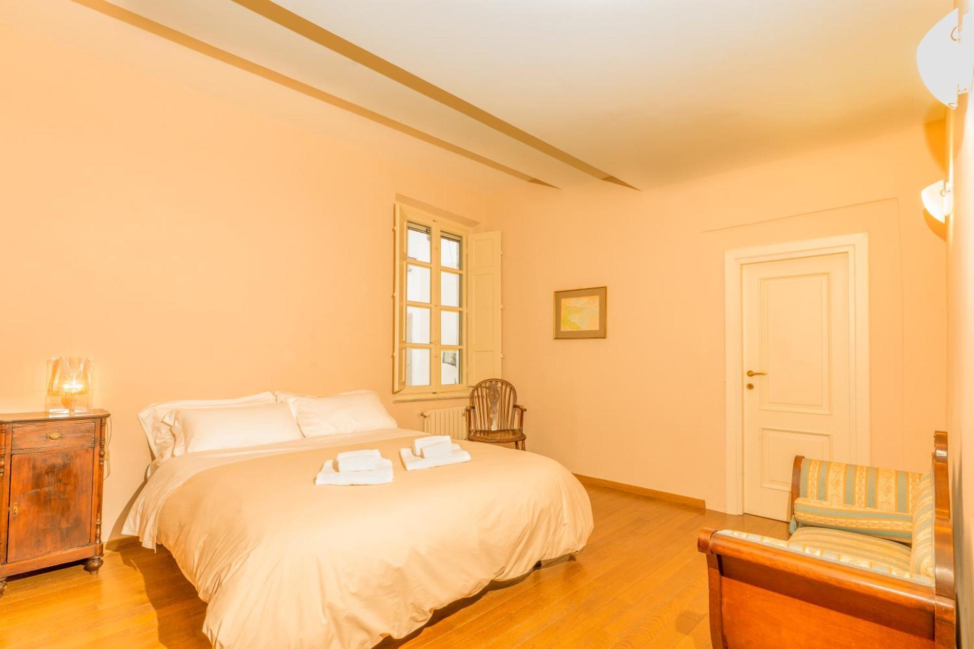 Il Gallo - Charming Apartment In Lucca Heart Exterior foto